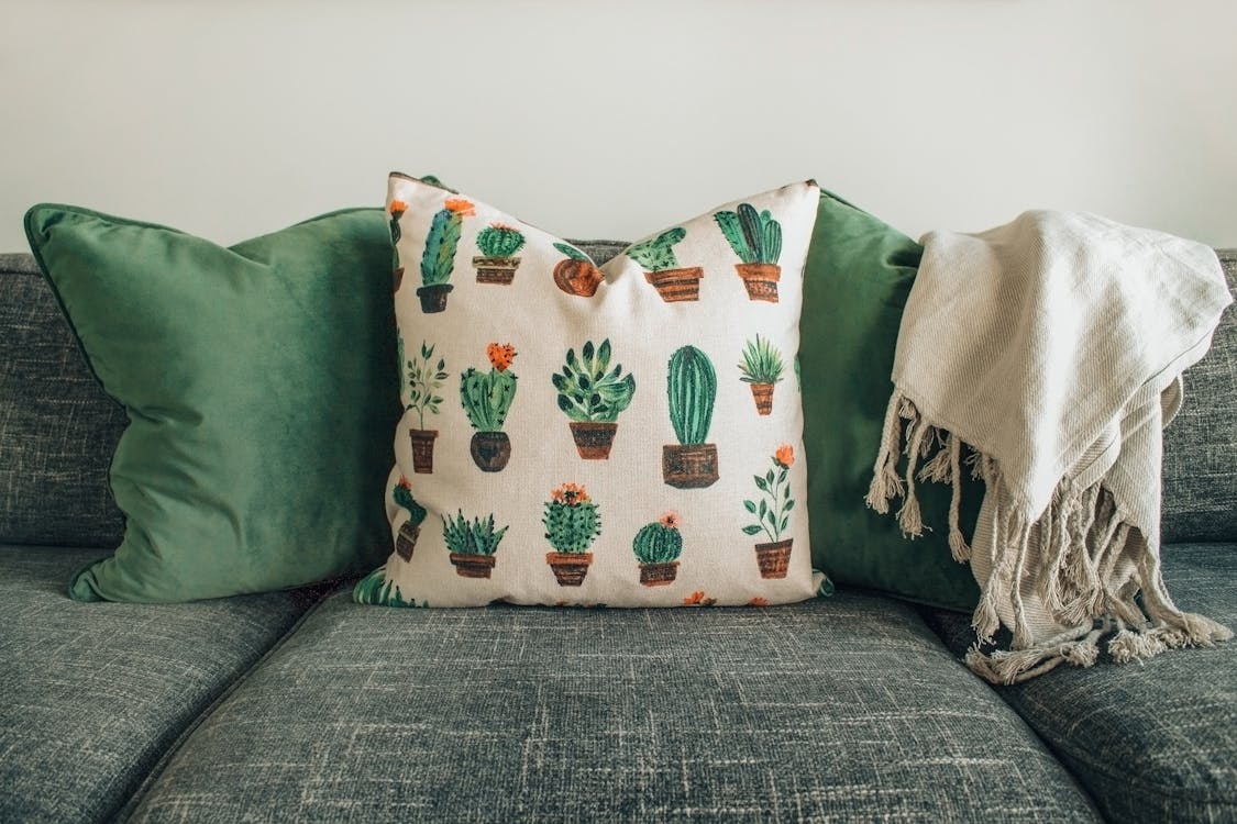 Houd jouw kussens in topvorm – tips voor de woonkamer!